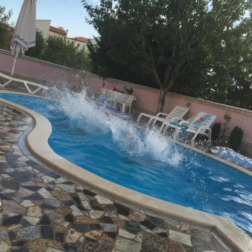 Villa Baldi -Apartmani Danny Тар Экстерьер фото