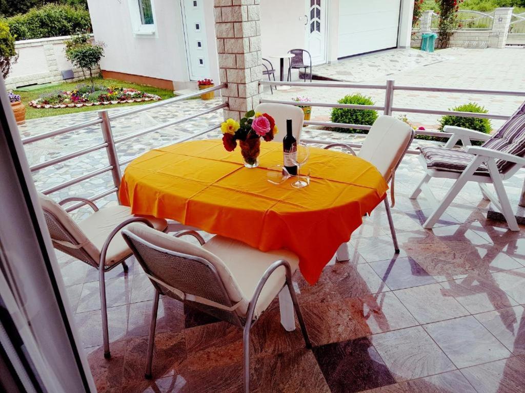 Villa Baldi -Apartmani Danny Тар Экстерьер фото