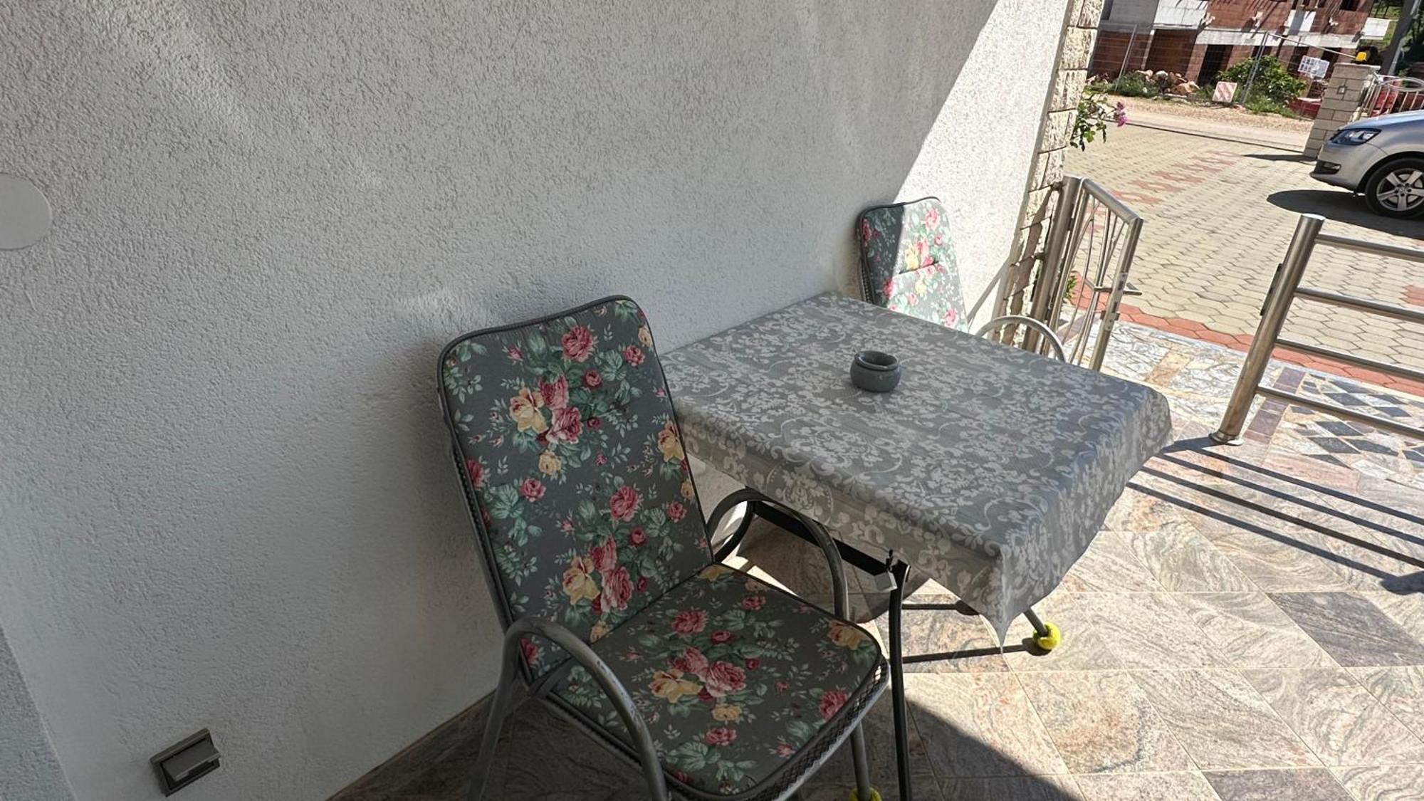 Villa Baldi -Apartmani Danny Тар Экстерьер фото